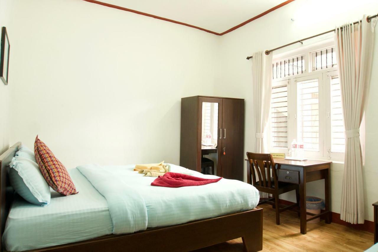 Hope Guest House Pokhara Buitenkant foto